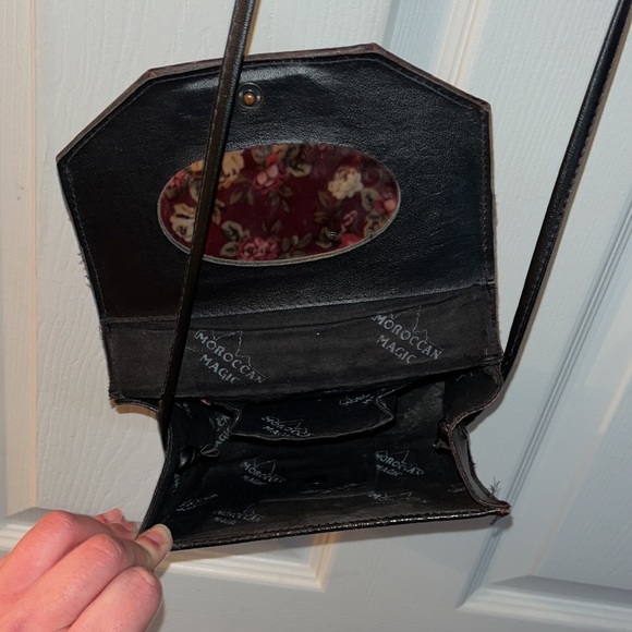 🖤Vintage Handmade Moroccan Embossed 100% Black Leather Crossbody Bag Purse🖤 - Picture 6 of 6